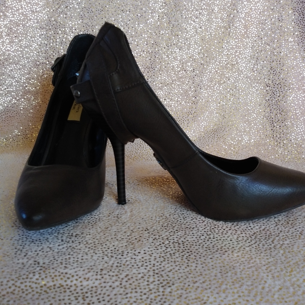 Vera Wang Stilettos Studded Heels